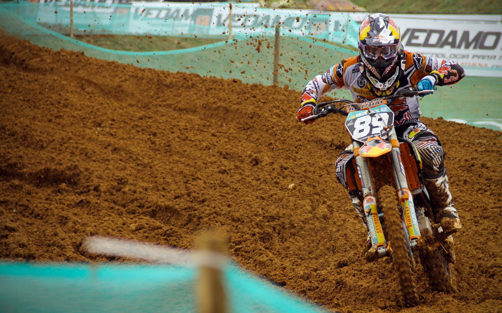 米兰体育app平台-“汤姆·佩顿：从新星到强者，短泳项目迎来突破”